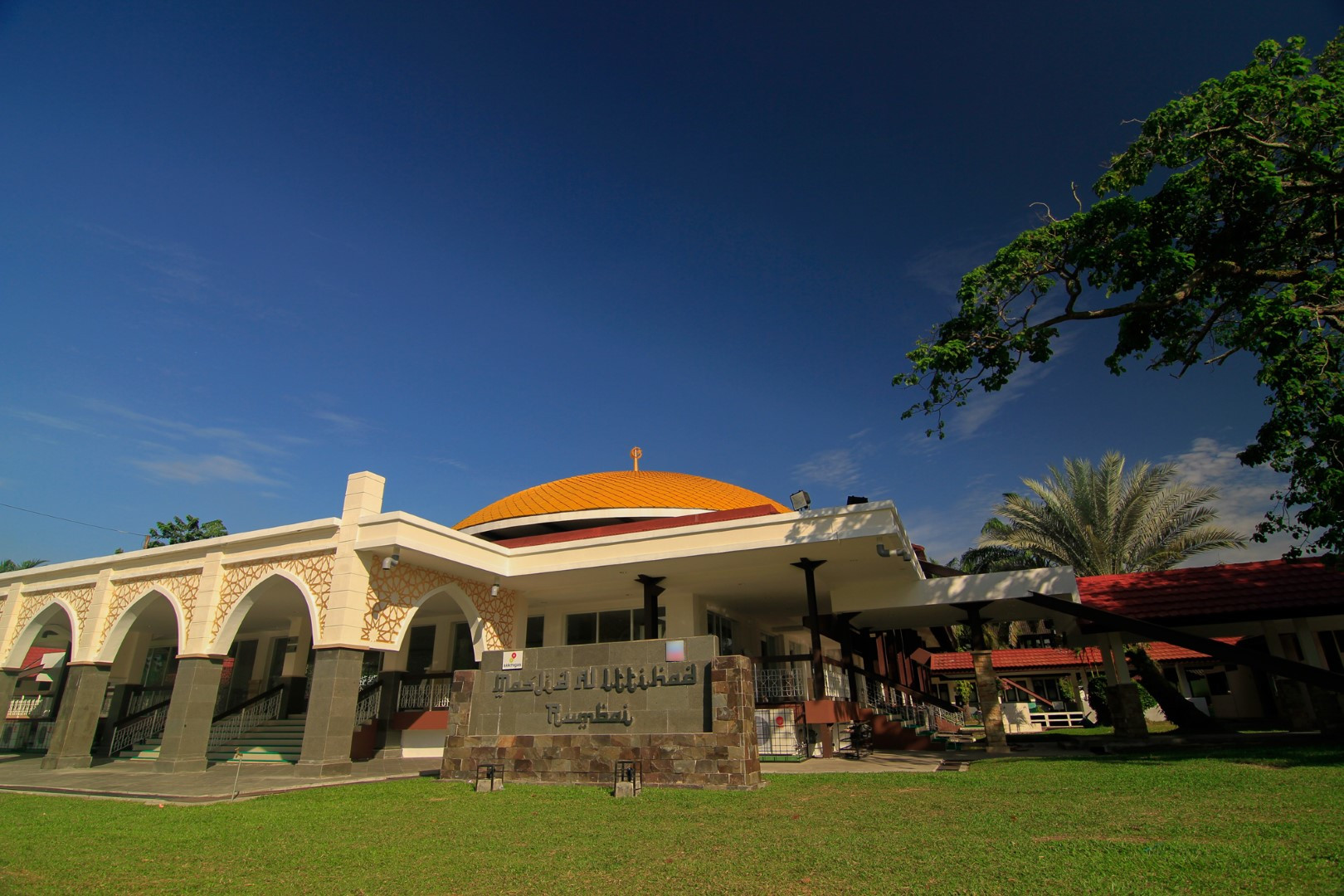 Masjid Al-Ittihad